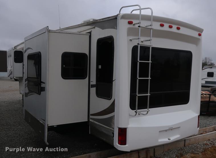 image for item DA6563 2011 Sunnybrook camper