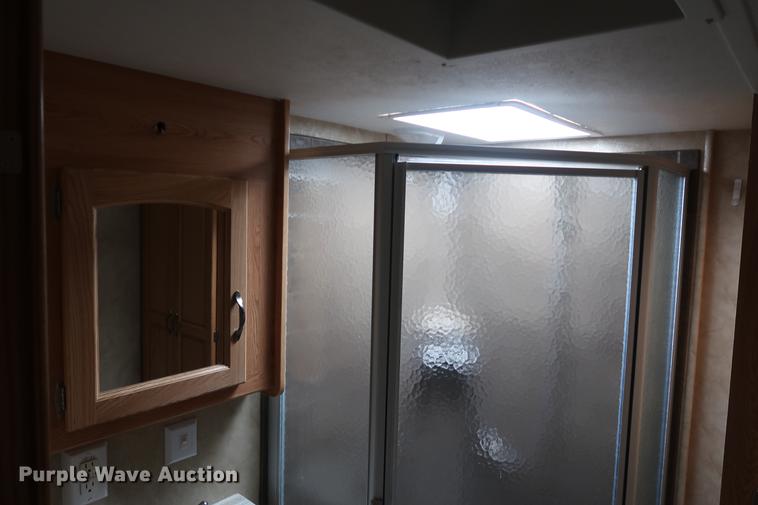 image for item DA6563 2011 Sunnybrook camper