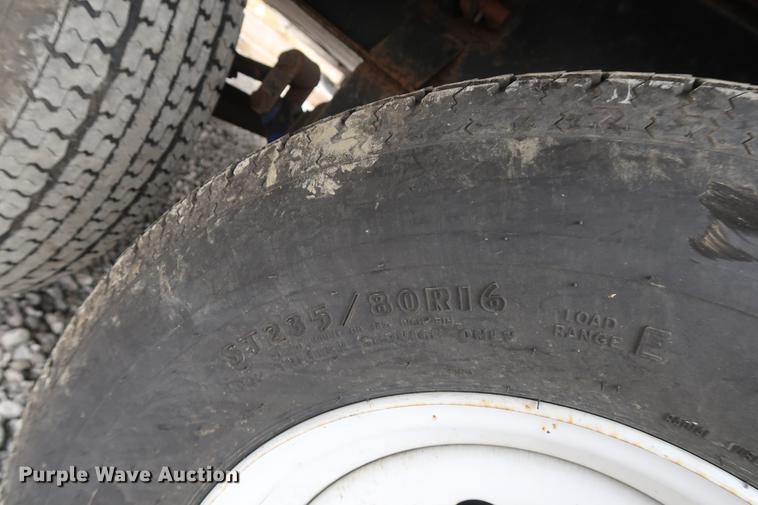 image for item DA6563 2011 Sunnybrook camper