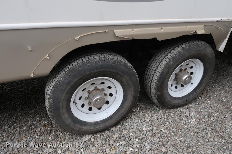 image for item DA6563 2011 Sunnybrook camper