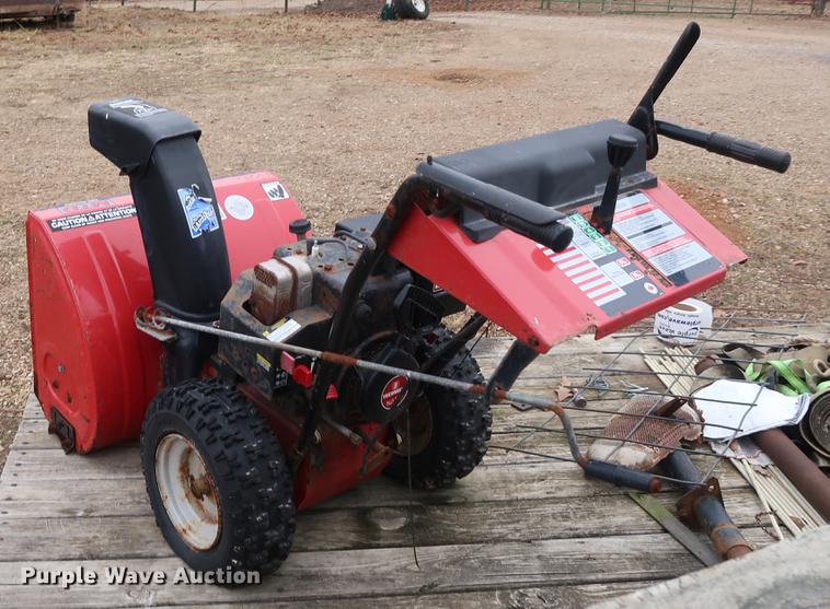 image for item DA8643 MTD 8/26 snow blower