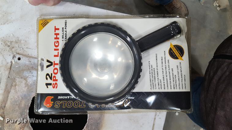 image for item DA8645 Approximately (1500) spotlights