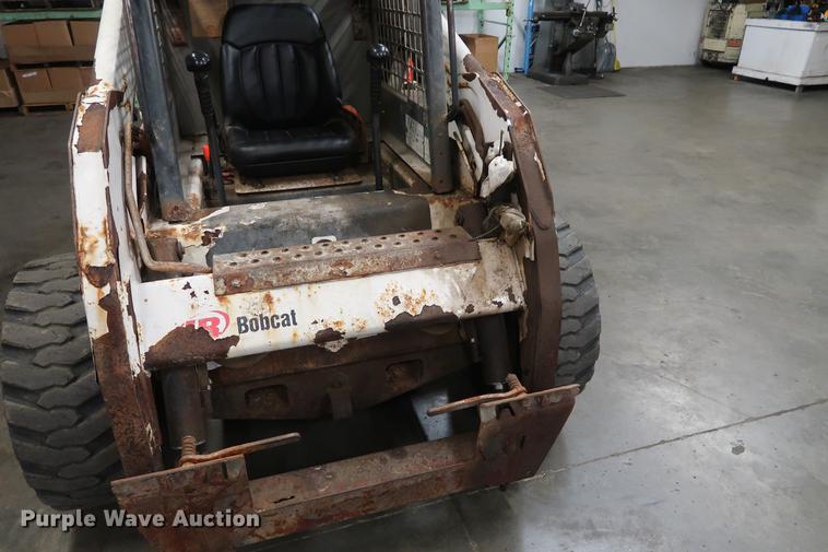 image for item DA8665 2001 Bobcat 773 skid steer