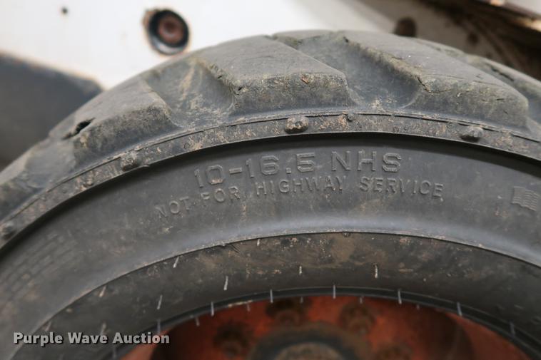 image for item DA8665 2001 Bobcat 773 skid steer