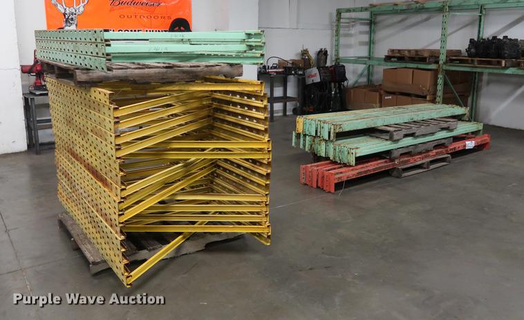 image for item DA8666 Pallet racking