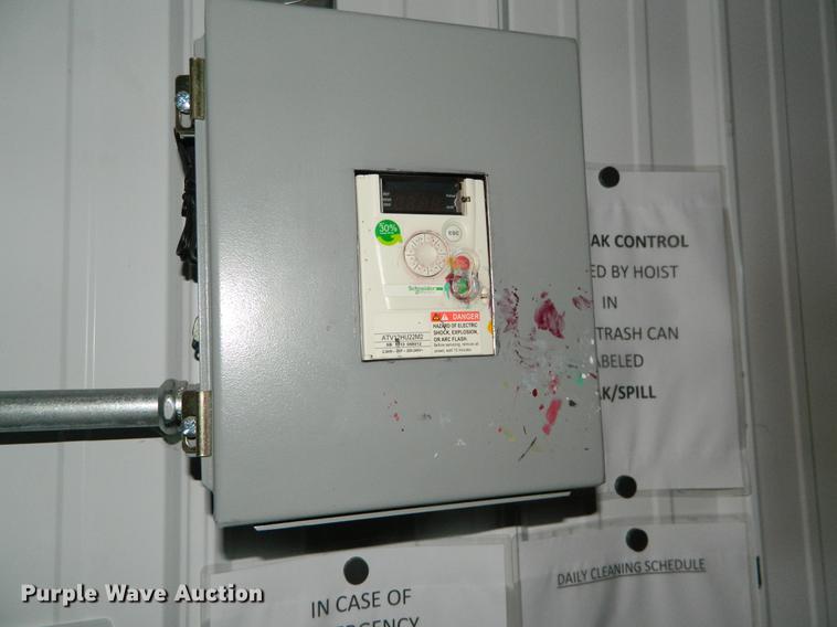 image for item DB1220 2012 Col-met paint booth