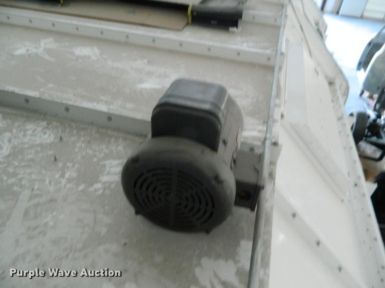 image for item DB1220 2012 Col-met paint booth