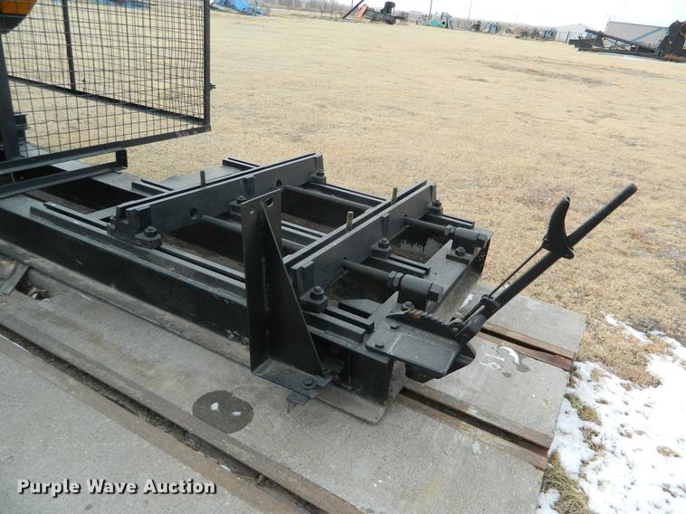 image for item DB6685 Lufkin 160 oil field pump jack