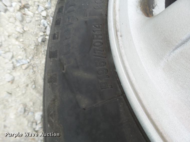 image for item DB9827 1999 Mitsubishi Eclipse