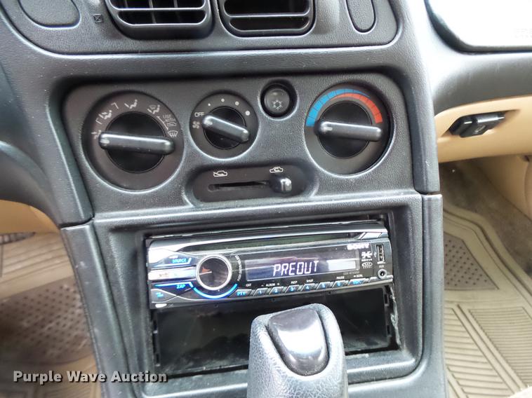 image for item DB9827 1999 Mitsubishi Eclipse