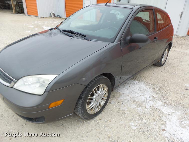 image for item DB9828 2005 Ford Focus