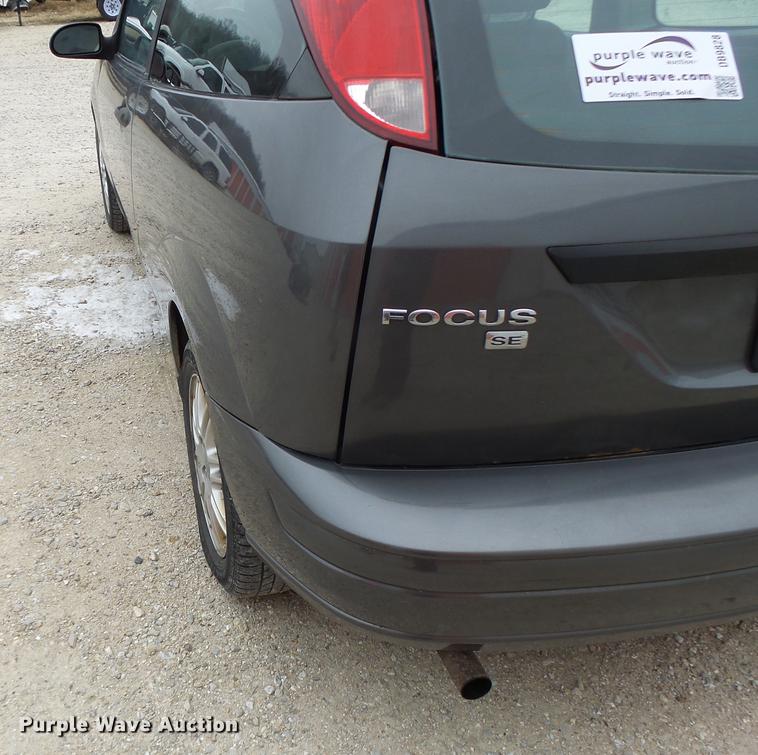 image for item DB9828 2005 Ford Focus