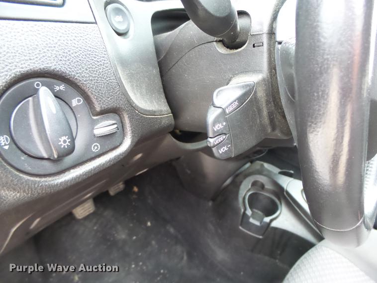 image for item DB9828 2005 Ford Focus