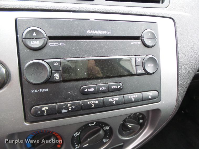 image for item DB9828 2005 Ford Focus