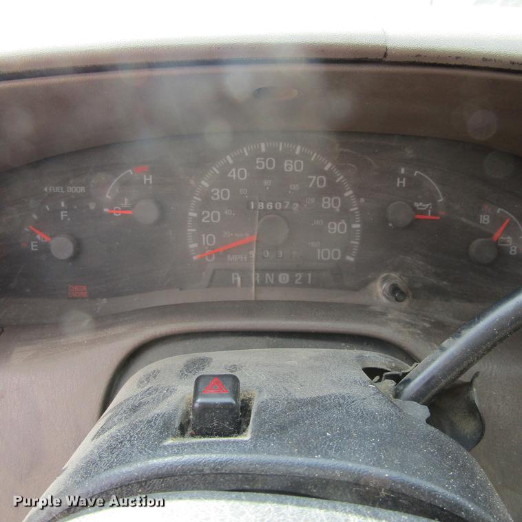 image for item DC0003 1998 Ford F150 pickup truck