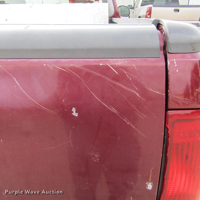 image for item DC0003 1998 Ford F150 pickup truck