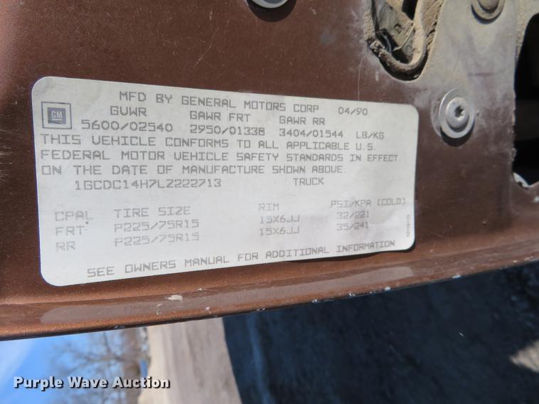 image for item DC0817 1990 Chevrolet 1500 pickup truck