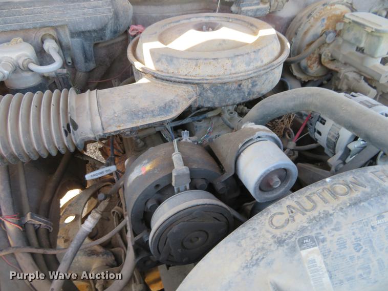 image for item DC0817 1990 Chevrolet 1500 pickup truck