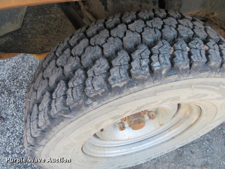 image for item DC0817 1990 Chevrolet 1500 pickup truck