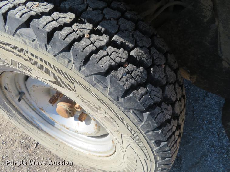 image for item DC0817 1990 Chevrolet 1500 pickup truck