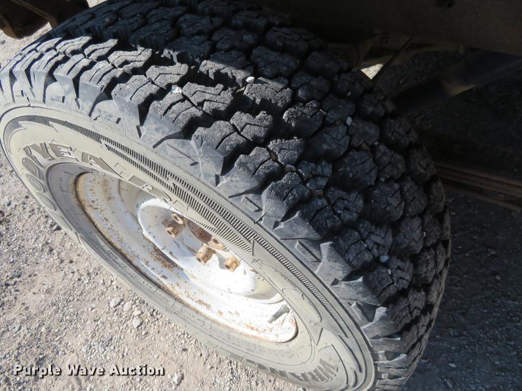 image for item DC0817 1990 Chevrolet 1500 pickup truck