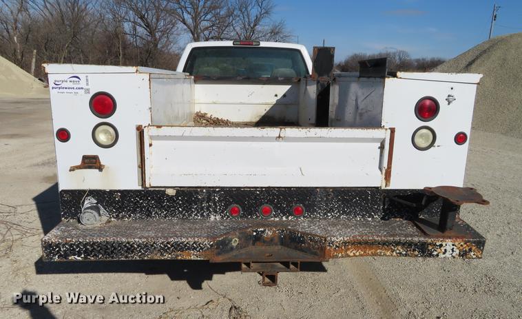 image for item DC0819 1998 Chevrolet 3500 Cheyenne utility bed truck