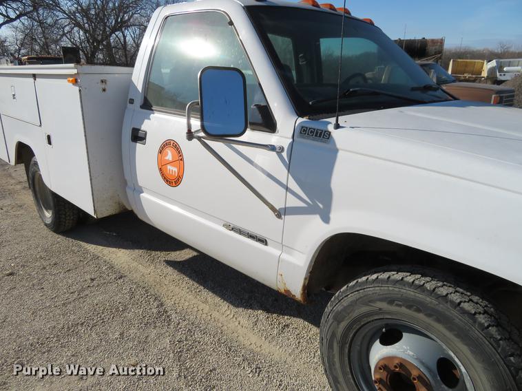 image for item DC0819 1998 Chevrolet 3500 Cheyenne utility bed truck