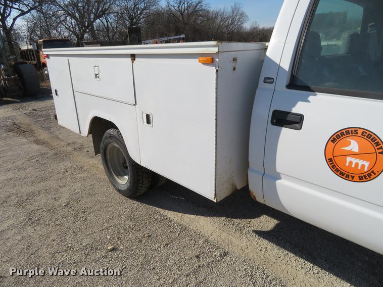 image for item DC0819 1998 Chevrolet 3500 Cheyenne utility bed truck