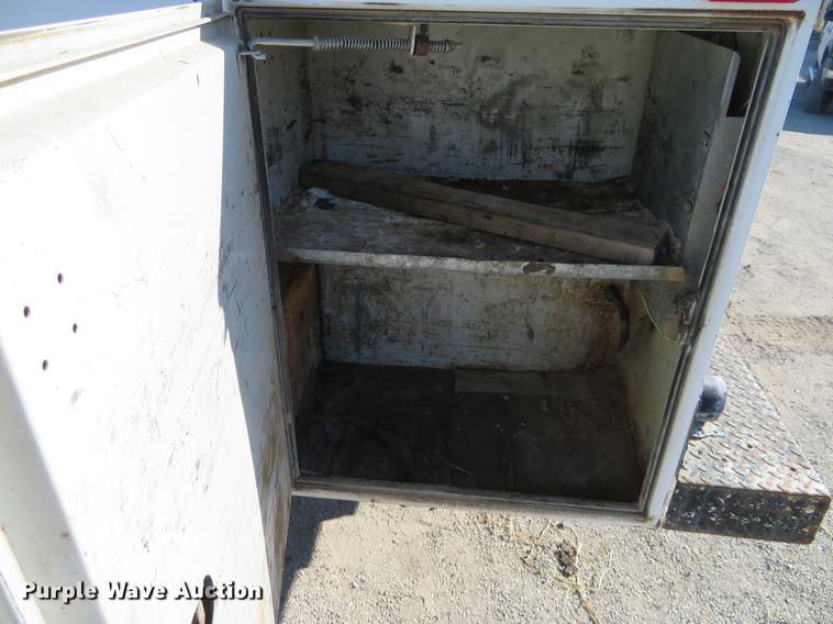 image for item DC0819 1998 Chevrolet 3500 Cheyenne utility bed truck