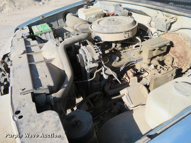 image for item DC0823 1991 Chevrolet 1500 pickup truck