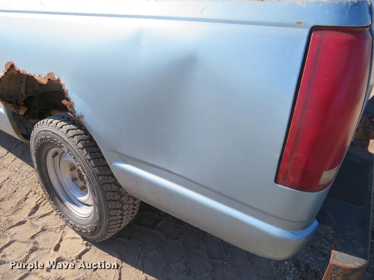 image for item DC0823 1991 Chevrolet 1500 pickup truck