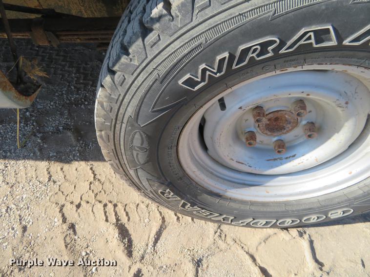 image for item DC0823 1991 Chevrolet 1500 pickup truck