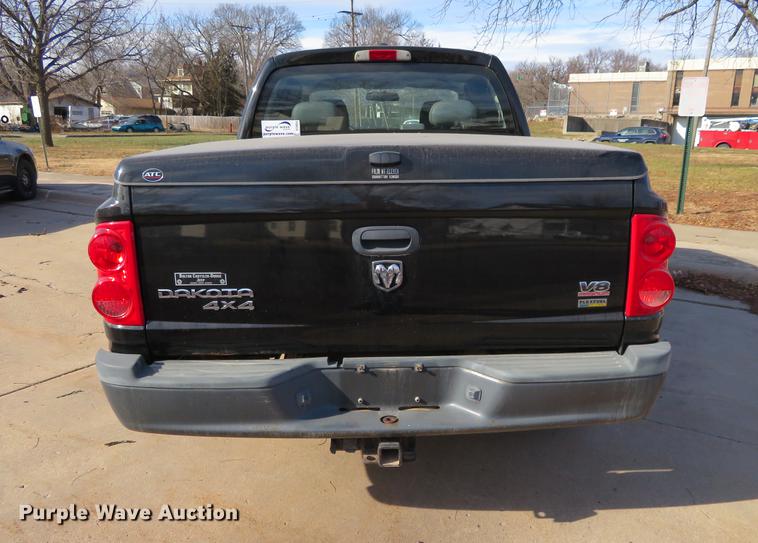 image for item DC0824 2007 Dodge Dakota pickup truck