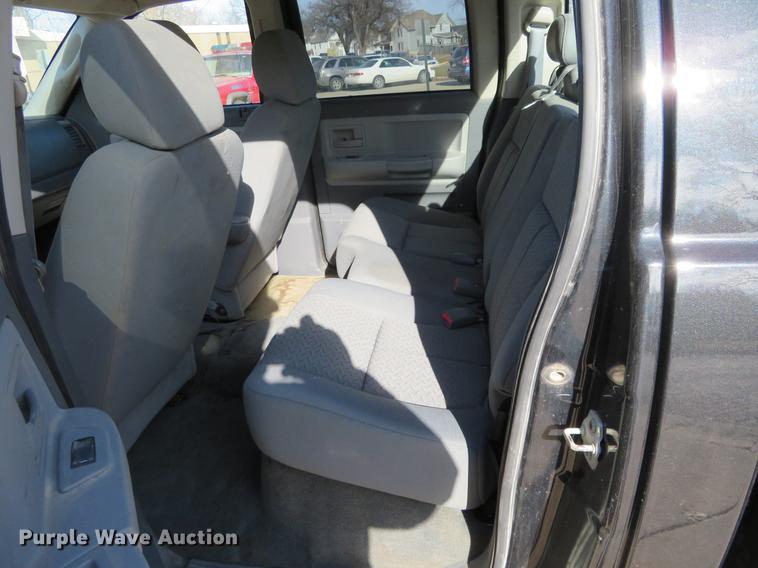 image for item DC0824 2007 Dodge Dakota pickup truck