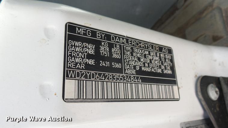 image for item DC1917 2003 Dodge Sprinter 2500 van