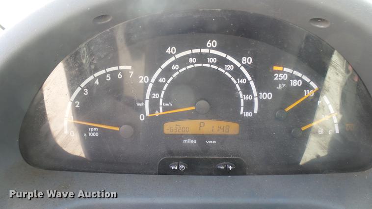 image for item DC1917 2003 Dodge Sprinter 2500 van