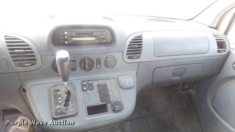 image for item DC1917 2003 Dodge Sprinter 2500 van