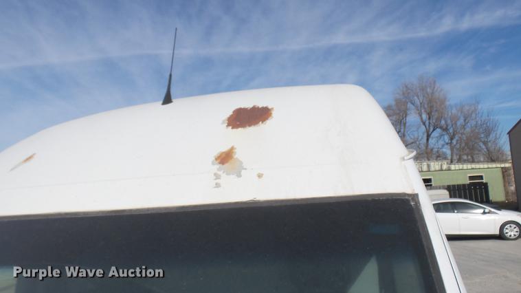 image for item DC1917 2003 Dodge Sprinter 2500 van