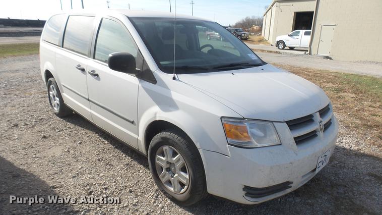 image for item DC1927 2008 Dodge Grand Caravan van