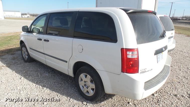 image for item DC1927 2008 Dodge Grand Caravan van