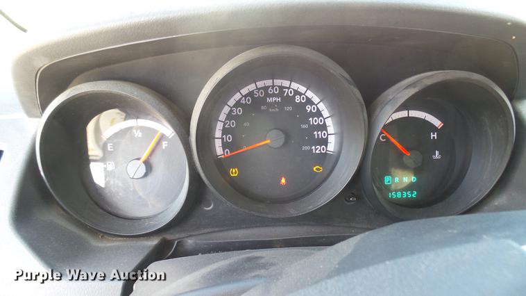 image for item DC1927 2008 Dodge Grand Caravan van