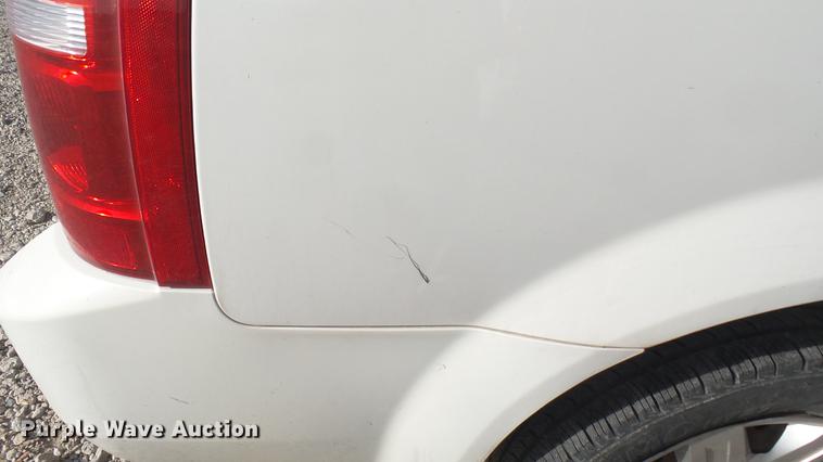 image for item DC1927 2008 Dodge Grand Caravan van