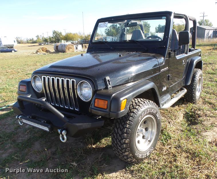 image for item DC3785 1997 Jeep Wrangler SUV
