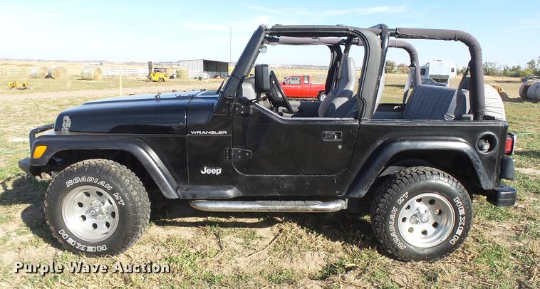 image for item DC3785 1997 Jeep Wrangler SUV