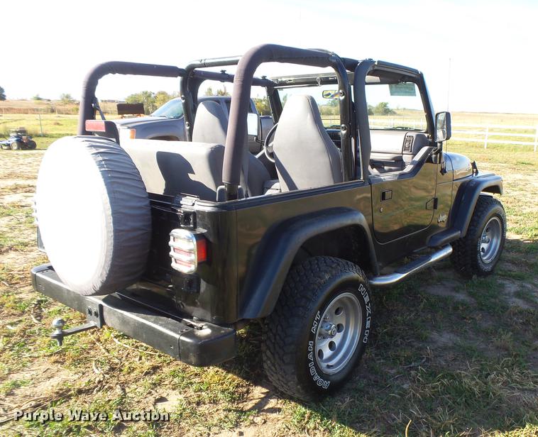 image for item DC3785 1997 Jeep Wrangler SUV