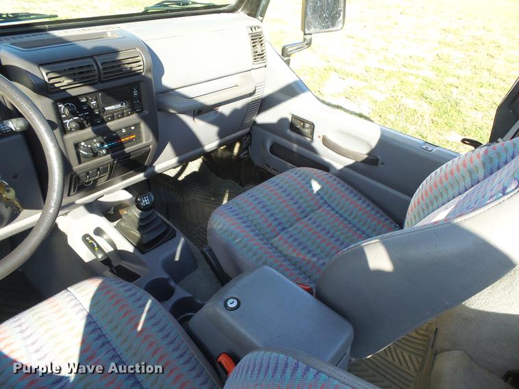 image for item DC3785 1997 Jeep Wrangler SUV