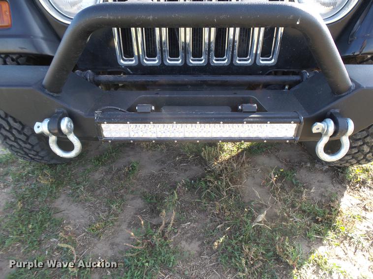 image for item DC3785 1997 Jeep Wrangler SUV