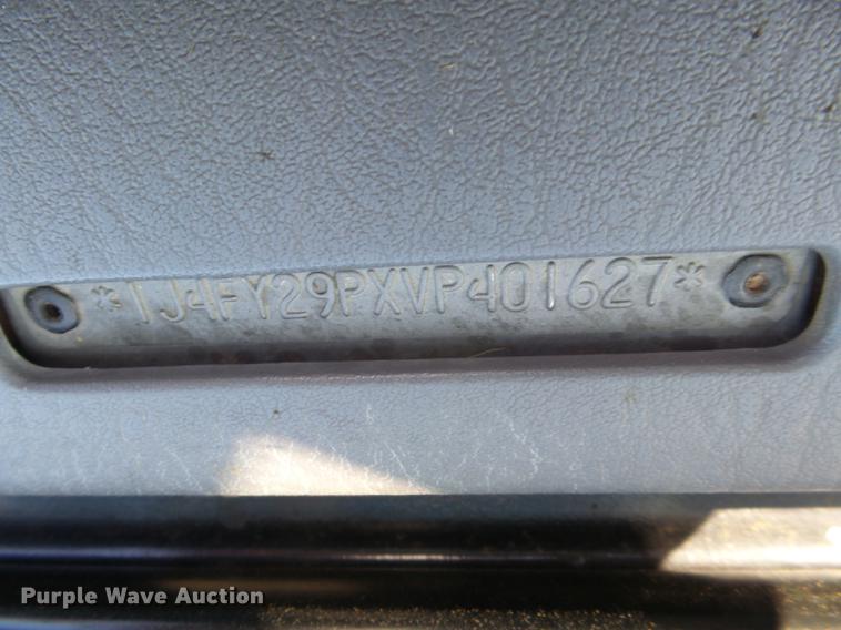 image for item DC3785 1997 Jeep Wrangler SUV