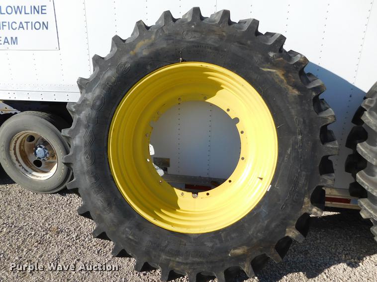 image for item DC8424 (4) Firestone 520/85R46 Deep Tread tires