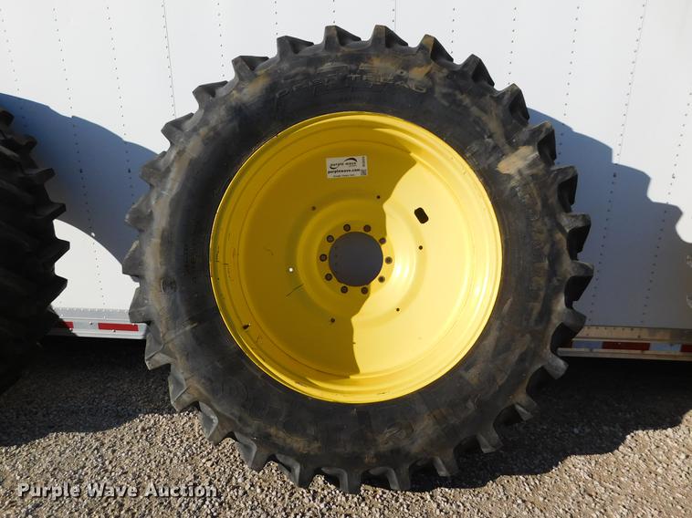 image for item DC8424 (4) Firestone 520/85R46 Deep Tread tires